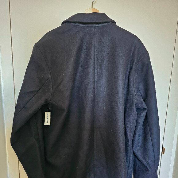 Soft-Brushed Button-Front Topcoat (M & L) - Picture 2 of 4